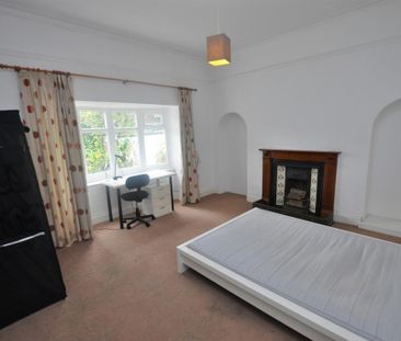4 bedroom terraced house to rent - Photo 5