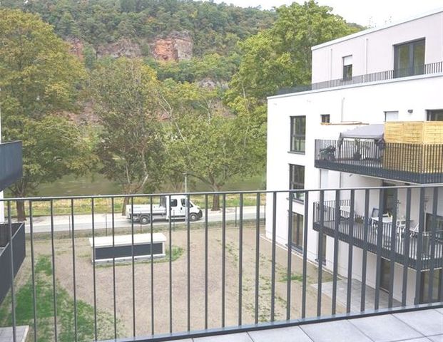 Mieten Sie diese moderne 2 Zimmer-Wohnung inkl. Einbauküche und Balkon mit Blick auf die Mosel! - Photo 1