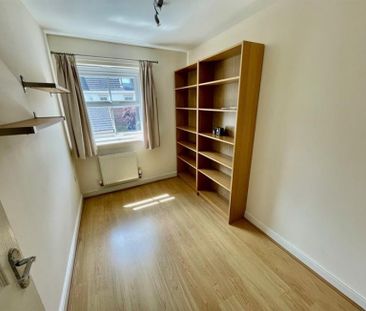 3 Bedroom Semi Detached To Let - Photo 4