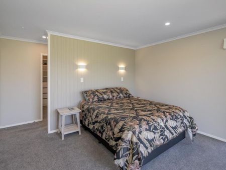 HARBOUR FRONT PARADISE - Photo 5