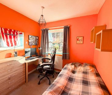 3 bedroom end of terrace house to rent - Photo 4