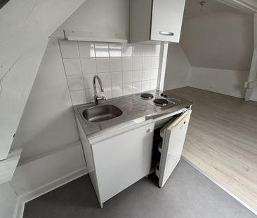 Location Appartement 1 pièce 15m² NANTES 44300 - Photo 2