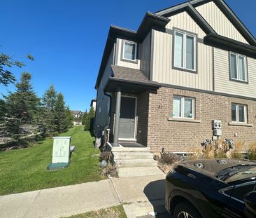 For Lease - 7768 Ascot Circle Unit# 51, Niagara Falls, Ontario - Photo 3