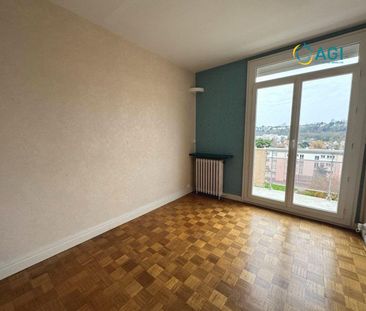 Appartement T4 de Charme avec Vue Panoramique - Photo 2