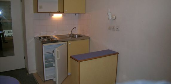 Location Appartement 1 pièce 19m² CAEN 14000 - Photo 2