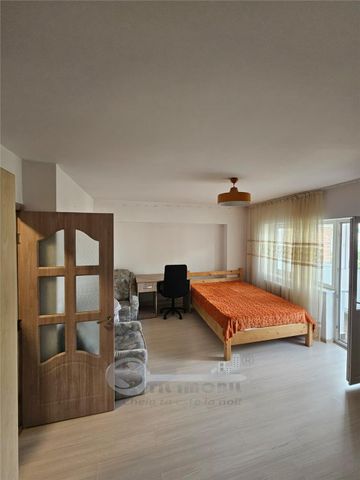 Apartament 1 camera gara 370 euro - Photo 2