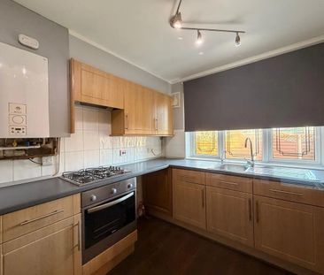 3 Bed Terraced House, Hunslett St, E2 - Photo 3