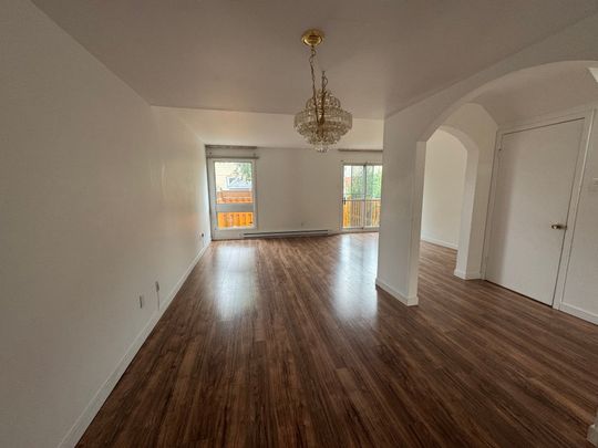 1757 Boul. Sunnybrooke - Photo 1