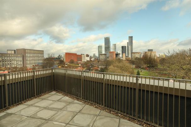 2 bedroom townhouse to rent - Photo 1