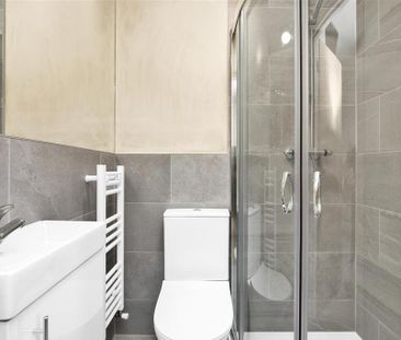 House share to rent - Photo 4