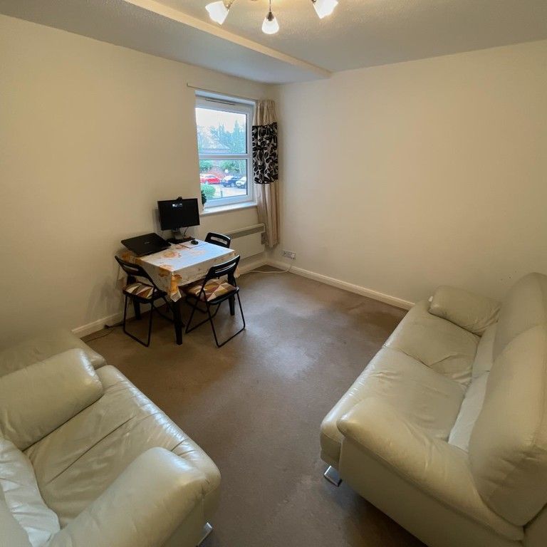 1 bedroom to let - Photo 1