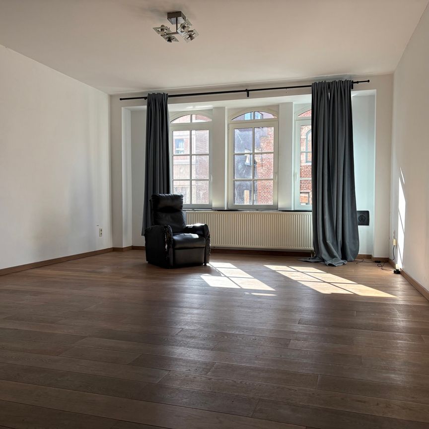 Appartement te huur - Photo 1