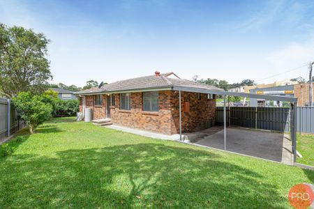 30 Chifley Street, East Maitland NSW 2323 - House For Rent | Domain - Photo 2