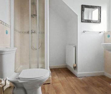 4 bedroom terraced house to rent - Photo 6