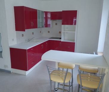 Location Appartement 2 pièces 38m² BOULOGNE SUR MER 62200 - Photo 4