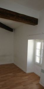 Location Appartement 2 pièces 39m² - Photo 3