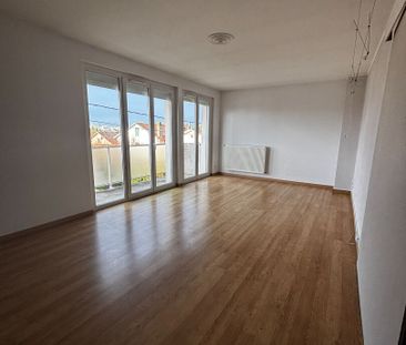 Location Appartement 3 pièces 77m² - Photo 1