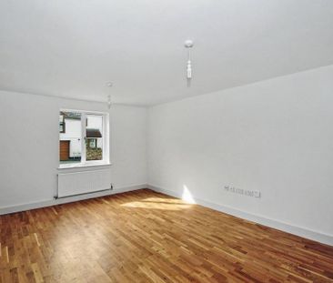 4 bedroom house to rent - Photo 1