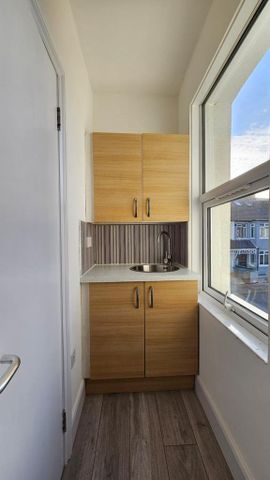 Studio to rent - Photo 5