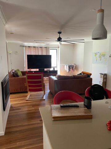 South Morang - Photo 2