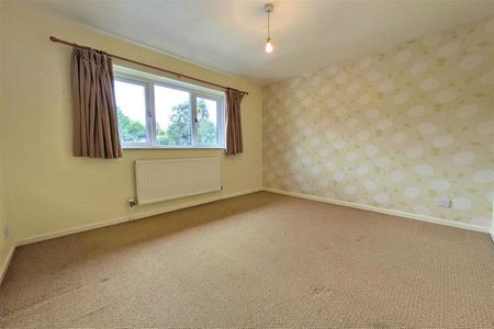 3 Bedroom Terraced To Let - Photo 5