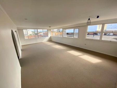 Mermaid Beach - Photo 3