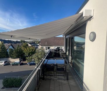 2-Zimmer-Dachgeschosswohnung mit Dachterrasse in ruhiger und zentru... - Photo 1