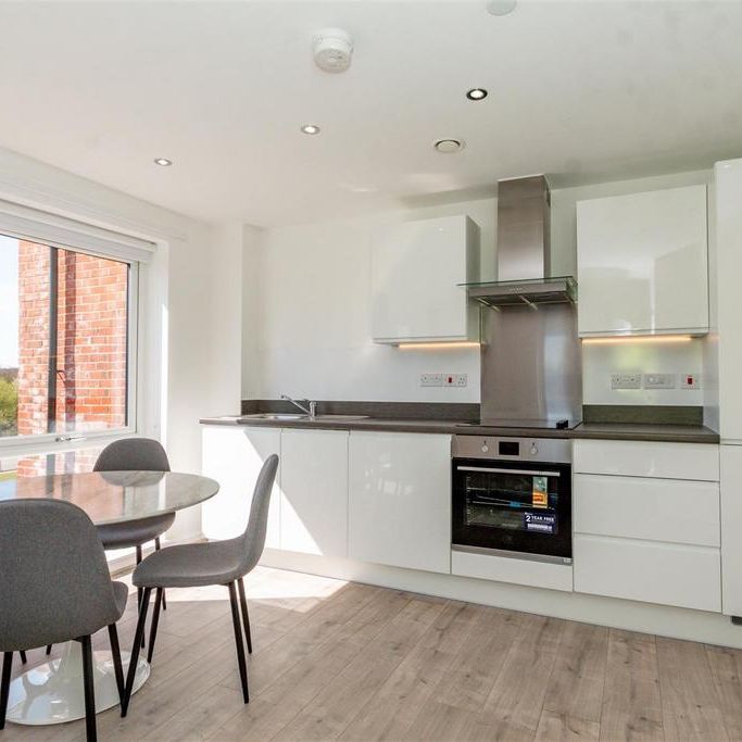 2 bedroom apartment to rent - Photo 1