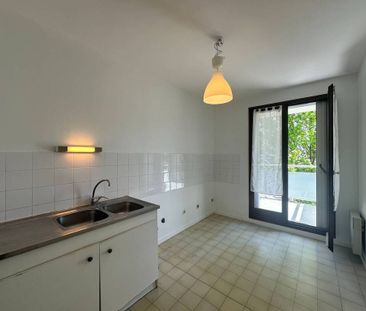 Location Appartement 3 pièces 60m² ST MARTIN D HERES 38400 - Photo 6