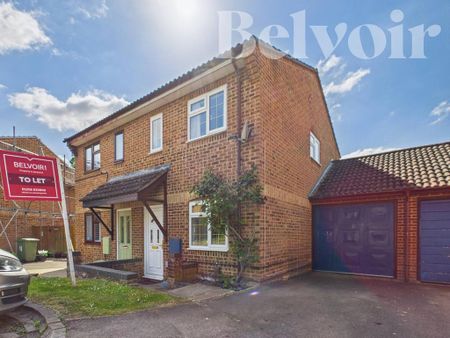 2 bedroom semi-detached house to rent - Photo 4
