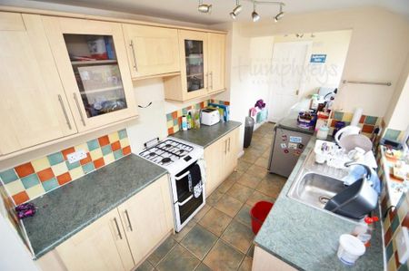 5 bedroom house to rent - Photo 4