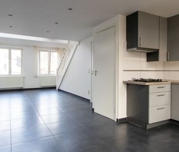 Duplex te huur in Antwerpen voor € 890 met 1 slaapkamer - Photo 3