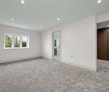 Beautifully finished new-build home just 0.5 miles from Walton-On-T... - Photo 4