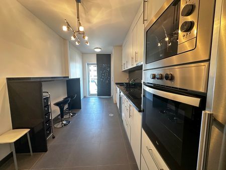 1 bedroom flat as new and furnished located in Aveiro! - Photo 3