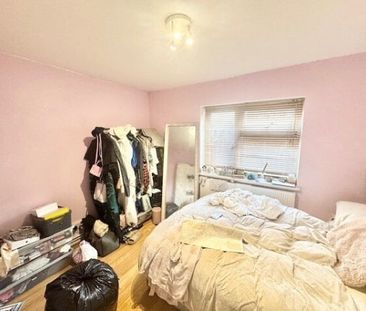 Evansdale, Rainham, RM13 8JR, Property for rent - Photo 2