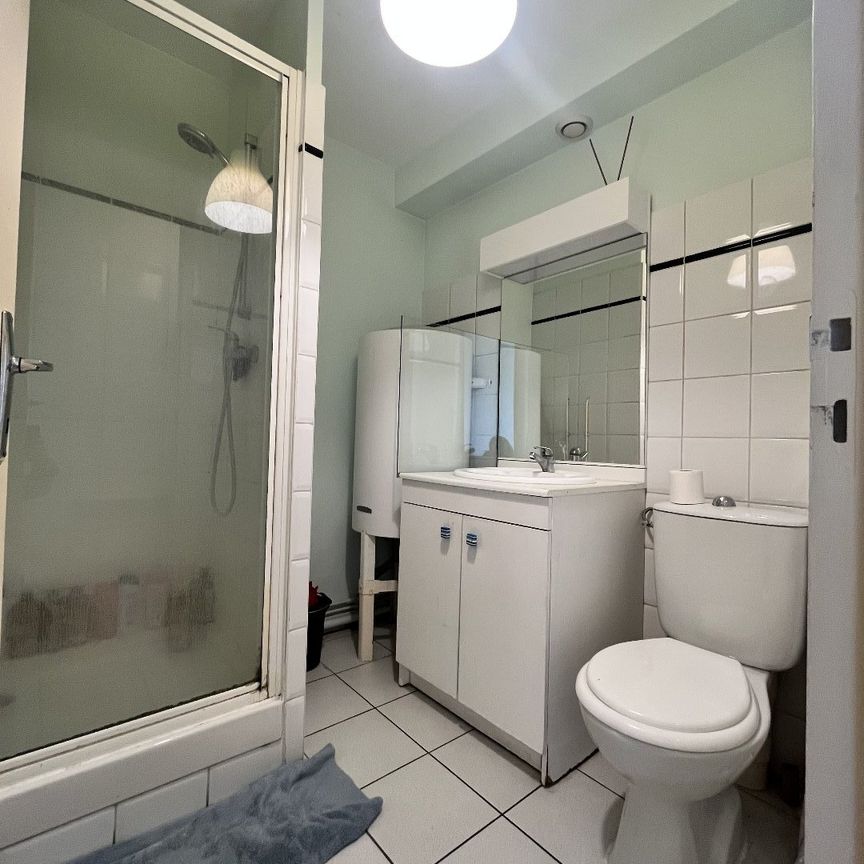 Location Appartement 3 pièces 37m² BORDEAUX 33800 - Photo 1