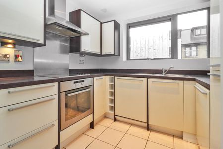 Lord Street, Watford, Hertfordshire, WD17 - Photo 5