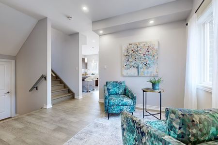 For Lease - 127 Laugher Avenue, Welland, Ontario - Photo 2