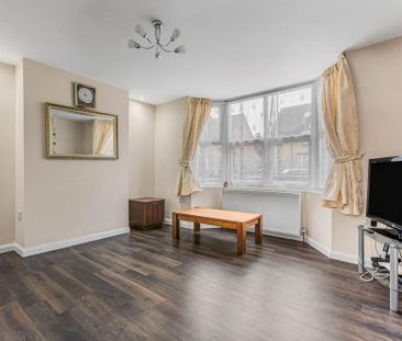 5 bedroom semi-detached house to rent - Photo 1