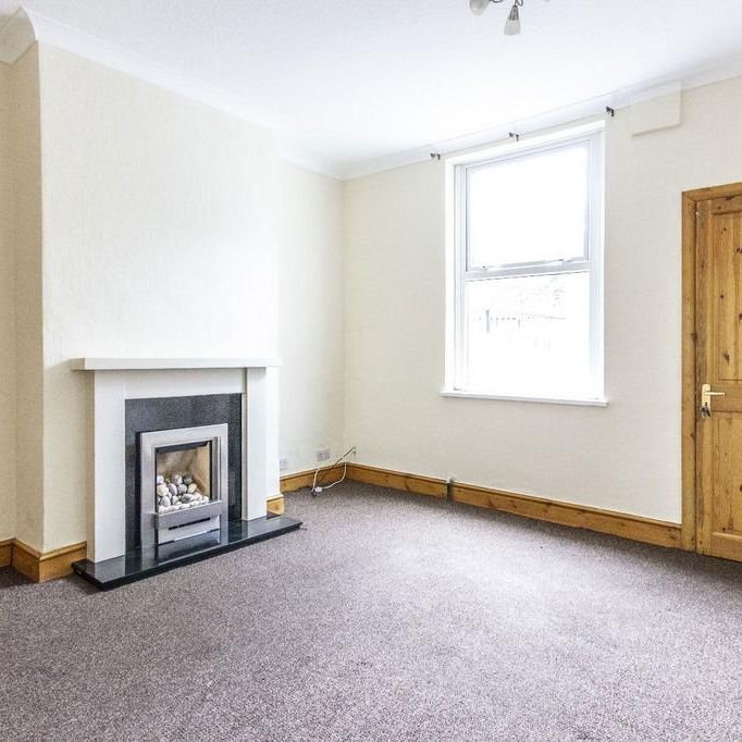 3 bedroom terraced house to rent - Photo 1