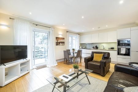 5 bedroom house to rent - Photo 2