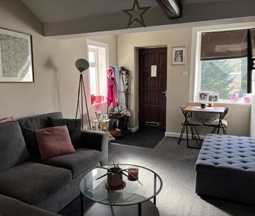 1 bedroom flat to rent - Photo 2