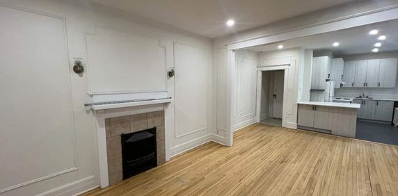 4.5 Apartments Available - A louer • For Rent - Photo 2