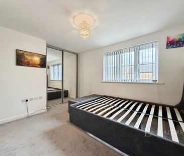 4 bedroom house to rent Celeste Close, Nottingham, NG8 - Photo 6