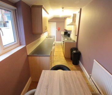 4 Whitehall Terrace, Lincoln, Lincolnshire, LN1 1PQ, United Kingdom - Photo 5