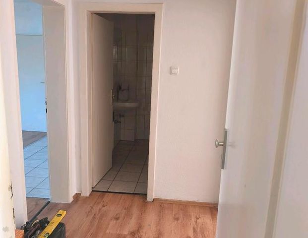 Gemütliche 1,5-Zimmer-Wohnung mit offenem Schnitt in Gelsenkirche - Foto 1