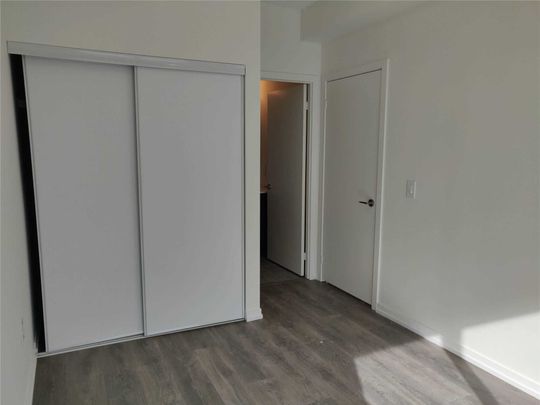 For Lease - 3237 Bayview Avenue Unit# 811, Toronto, Ontario - Photo 1