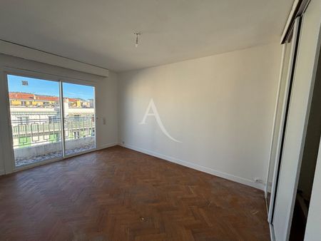 Location Appartement 2 pièces 53m² NICE 06000 - Photo 2