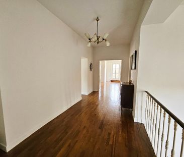 Location maison 5 pièces, 223.00m², Aussonne - Photo 6