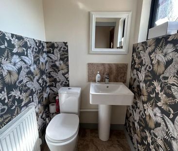 2 bedroom maisonette to rent - Photo 5